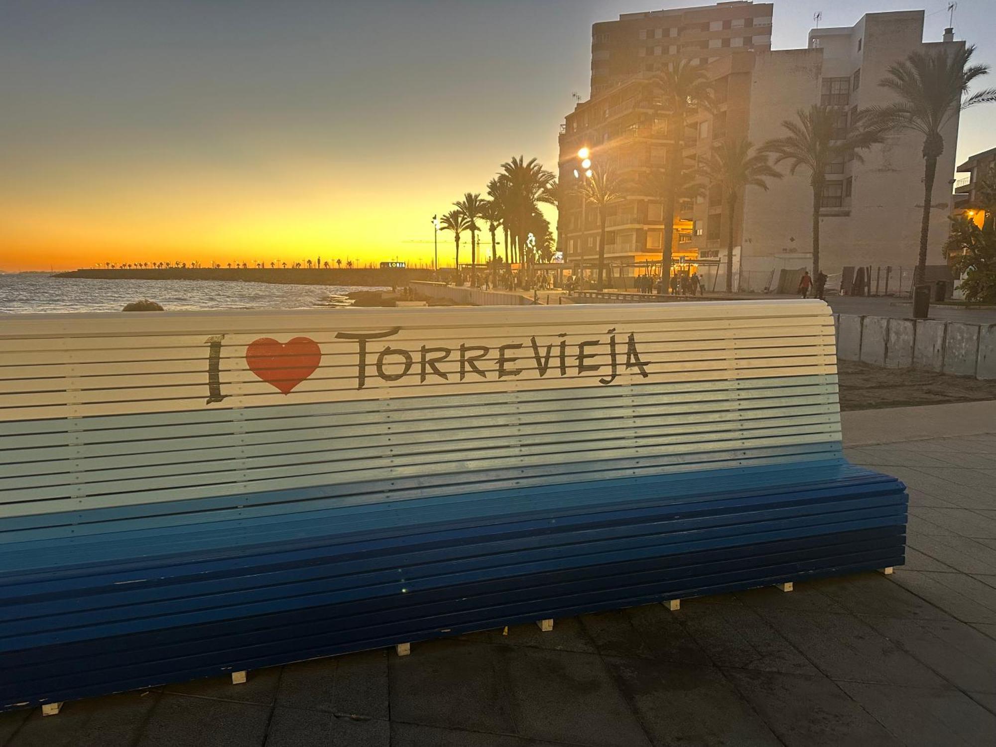 Casa Tierra Torrievieja Close To The Beach Playa Del Cura ตอร์เรเวียคา ภายนอก รูปภาพ